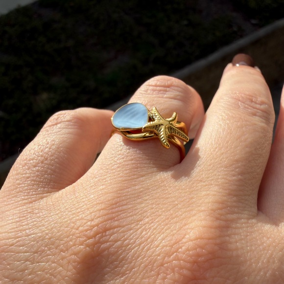Gold Starfish Ring with Light Blue Accent - Picture 3 of 4